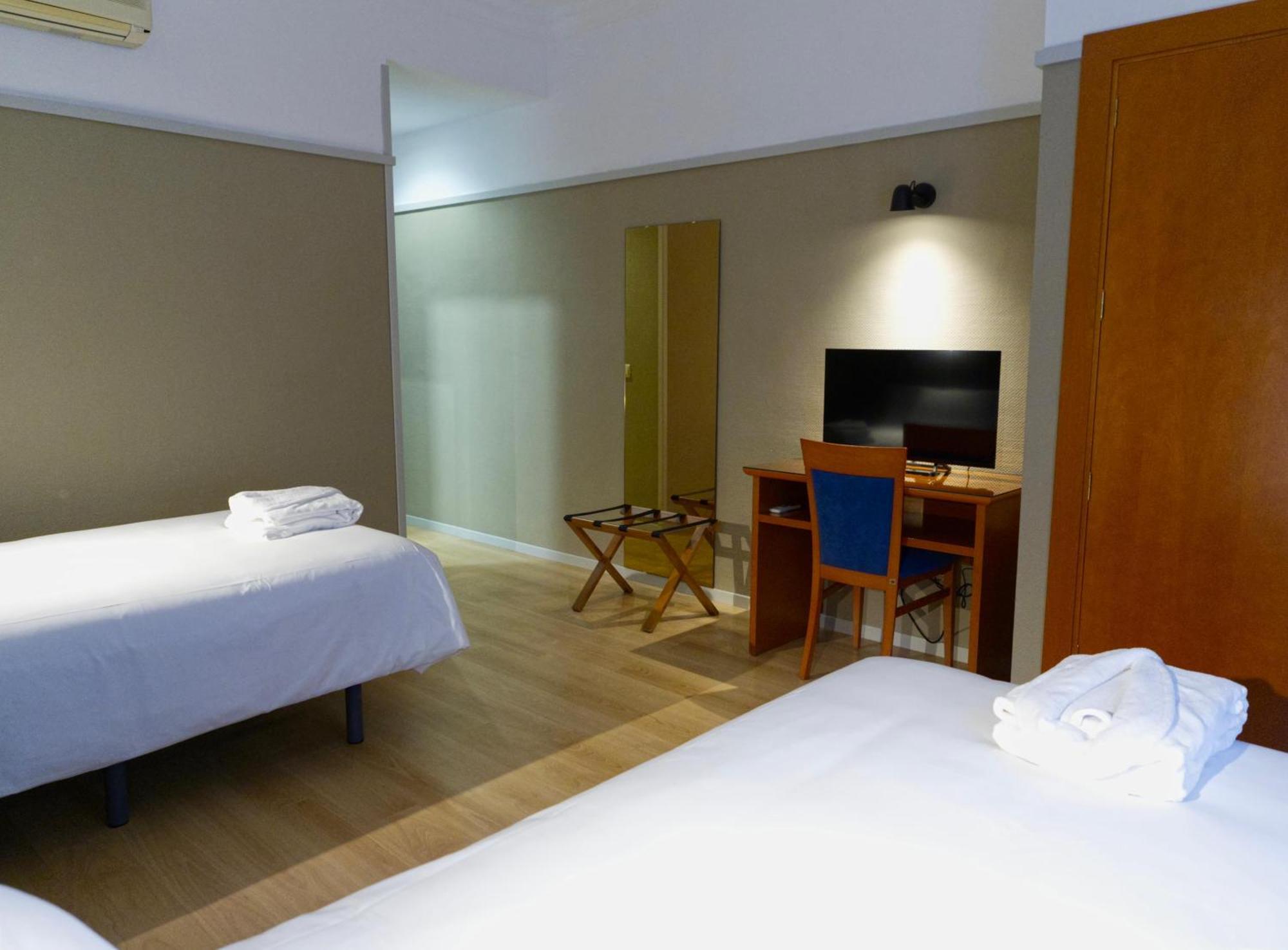 Hotel Ciudad Del Sol Écija Zewnętrze zdjęcie